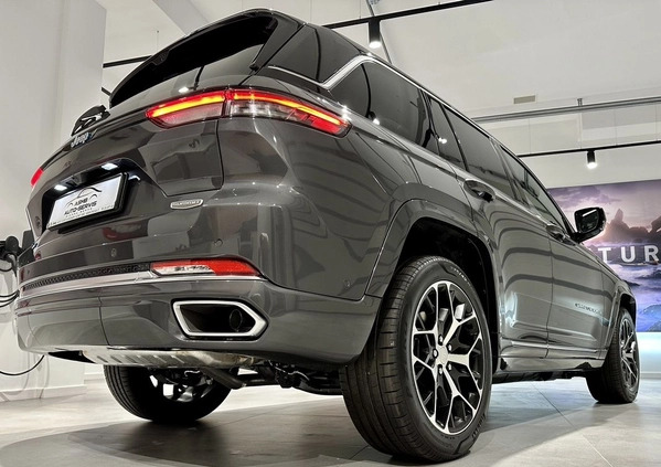 Jeep Grand Cherokee cena 377521 przebieg: 938, rok produkcji 2023 z Słupsk małe 667
